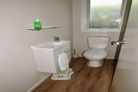 Photo of property in 10 Catherine Road, Mapua, 7005