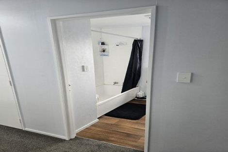 Photo of property in 14b Phillips Street, Sanson, 4817