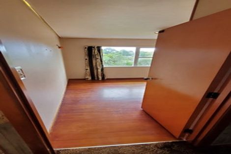 Photo of property in 71 Marlborough Avenue, Glenfield, Auckland, 0629