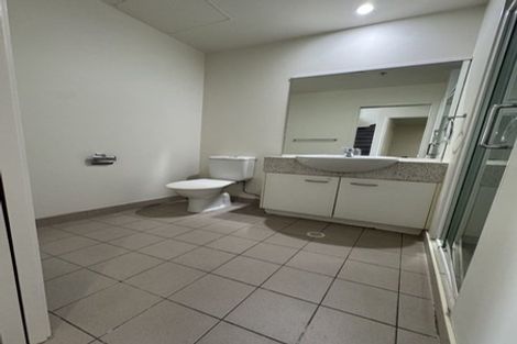 Photo of property in 1b/5 Charlotte Street, Eden Terrace, Auckland, 1021