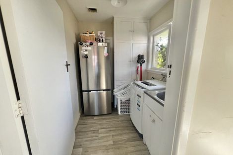 Photo of property in 1/106 Harris Crescent, Papanui, Christchurch, 8053