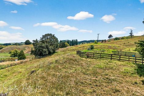 Photo of property in 218 State Highway 12, Brynderwyn, Maungaturoto, 0587