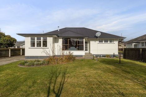 Photo of property in 24 Gardener Street, Levin, 5510