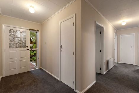 Photo of property in 4 Edwards Place, Terrace End, Palmerston North, 4410