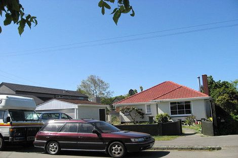 Photo of property in 21 Woodford Terrace, Ilam, Christchurch, 8053