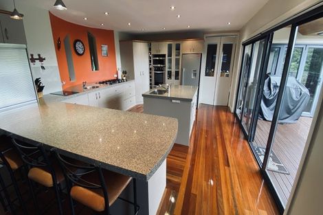Photo of property in 34 Hayley Lane, East Tamaki Heights, Auckland, 2016