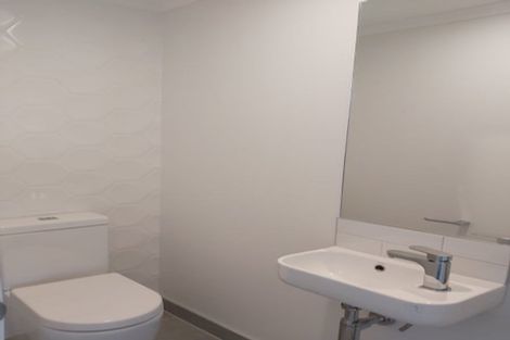 Photo of property in 32 Pennant Street, Long Bay, Auckland, 0630