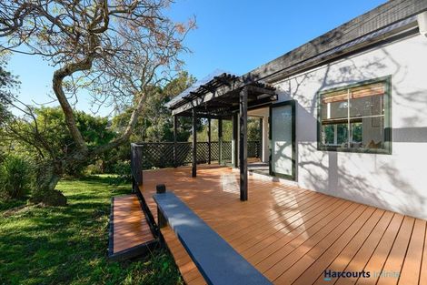 Photo of property in 144 Weatherly Road, Torbay, Auckland, 0630