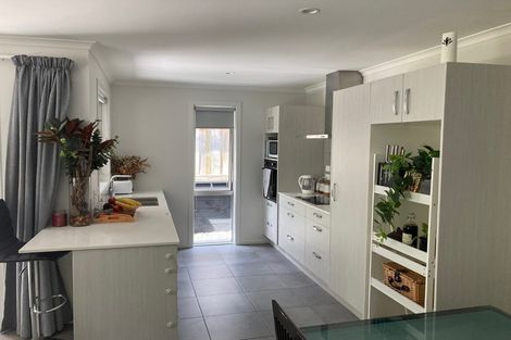 Photo of property in 2 Stable Way, Brookfield, Tauranga, 3110