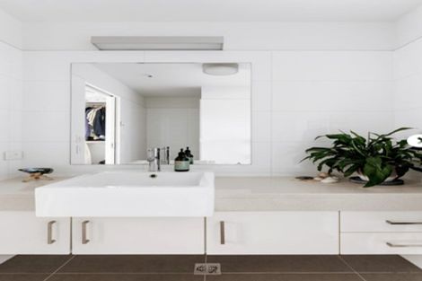 Photo of property in Vivaldi Apartments, 7/48 Marine Parade, Mount Maunganui, 3116