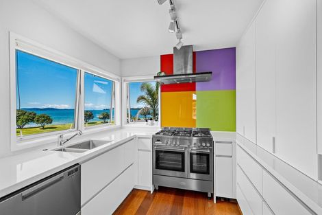 Photo of property in 20 Kahurangi Place, Snells Beach, 0920