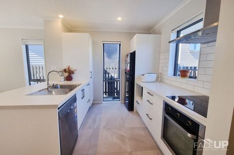 Photo of property in 1 Ko Tohu Place, Hobsonville, Auckland, 0616