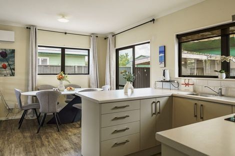 Photo of property in 15 Lorne Crescent, Flaxmere, Hastings, 4120