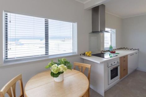 Photo of property in Hobson Court Flats, 54/70 Hobson Street, Thorndon, Wellington, 6011