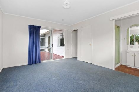 Photo of property in 33 Stevenson Road, Clarks Beach, 2122