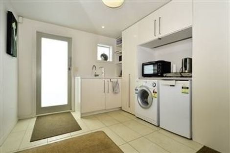 Photo of property in 148 Luckens Road, West Harbour, Auckland, 0618