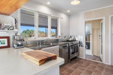 Photo of property in 18 Short Street, Otumoetai, Tauranga, 3110