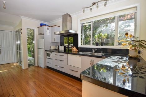 Photo of property in 61 Kent Street, Carterton, 5713