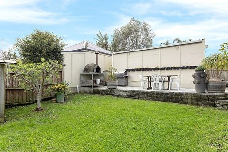 Photo of property in 34 Karaka Street, Helensville, 0800