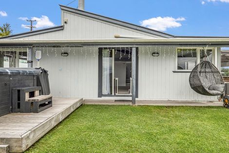 Photo of property in 80 Wishart Road, Helensville, 0875