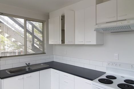 Photo of property in 4/42 Mathesons Road, Phillipstown, Christchurch, 8011