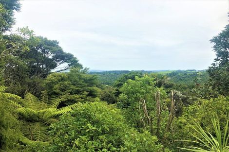 Photo of property in 120 Caton Road, Waitakere, Henderson, 0782