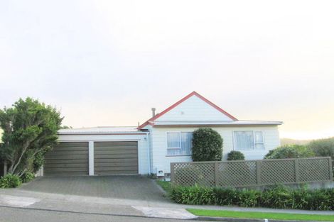 Photo of property in 39 Outram Grove, Kelson, Lower Hutt, 5010