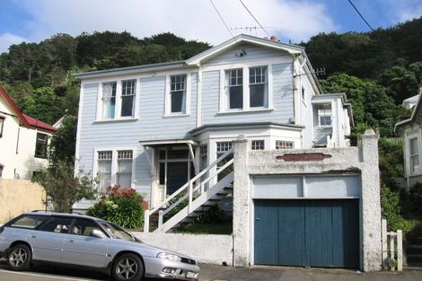 Photo of property in 7 Burnell Avenue, Thorndon, Wellington, 6011