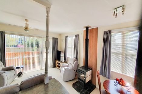 Photo of property in 2 Avon Street, Tikipunga, Whangarei, 0112