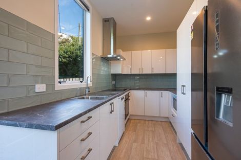 Photo of property in 35 Hankey Street, Mount Cook, Wellington, 6011