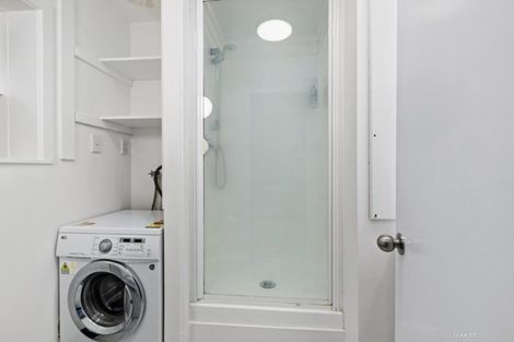 Photo of property in Parkland Flats, 1/51 Adams Terrace, Kelburn, Wellington, 6021