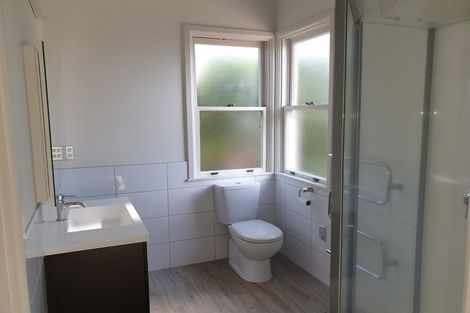 Photo of property in 18 Puketapu Road, Taradale, Napier, 4112