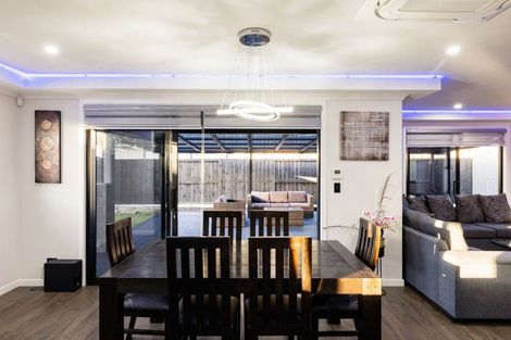 Photo of property in 27 Keerangi Place, Rototuna North, Hamilton, 3210