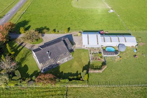 Photo of property in 19 Matahiwi Road, Matahiwi, Masterton, 5888