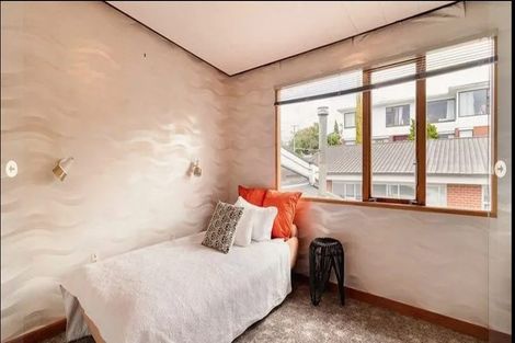 Photo of property in 70 Hawthorn Avenue, Mornington, Dunedin, 9011