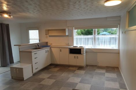 Photo of property in 14 Ranch Avenue, Beach Haven, Auckland, 0626