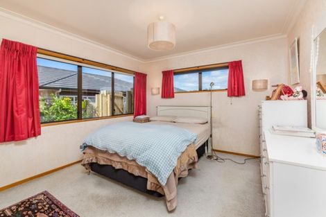 Photo of property in 2 Carver Close, Kerikeri, 0230