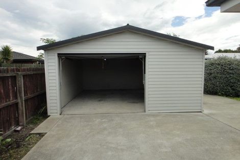 Photo of property in 113 Main North Road, Papanui, Christchurch, 8052
