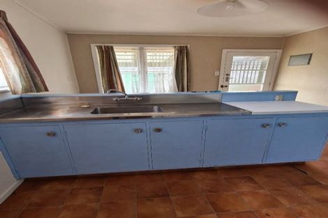 Photo of property in 128a Great South Road, Takanini, 2112