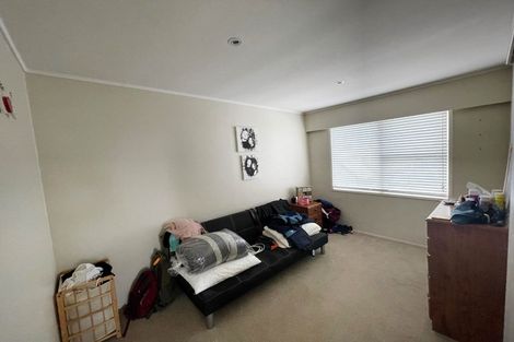 Photo of property in 2/2 Pine Terrace, Howick, Auckland, 2014