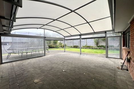 Photo of property in 9 West Fairway, Golflands, Auckland, 2013