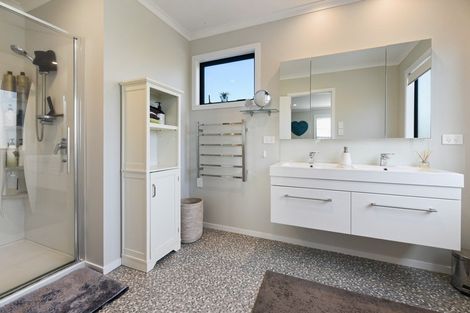 Photo of property in 1/32 Rutherford Street, Chedworth, Hamilton, 3210