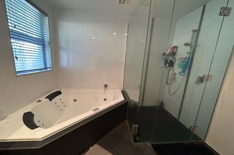 Photo of property in 221 East Coast Road, Campbells Bay, Auckland, 0620