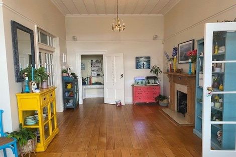 Photo of property in 8 Dodson Avenue, Milford, Auckland, 0620