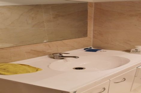 Photo of property in 2/55 Glenmore Road, Sunnyhills, Auckland, 2010