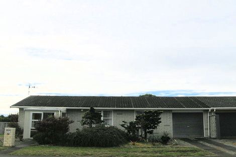 Photo of property in 6a Greenwood Place, Paraparaumu, 5032