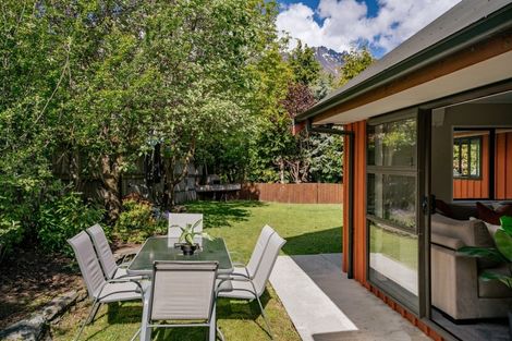 Photo of property in 13 Remarkables Crescent, Frankton, Queenstown, 9300