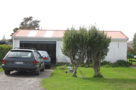 Photo of property in 74 East Quay, Waitara, 4320