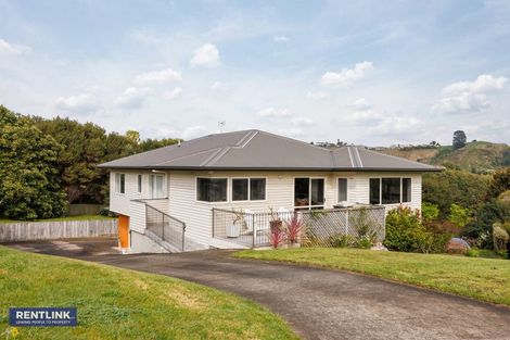 Photo of property in 18 Lysaght Place, Welcome Bay, Tauranga, 3112