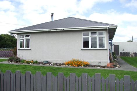 Photo of property in 9 Ossian Street, Milton, 9220